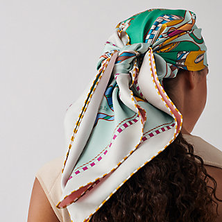 Tatersale en Zigzag double face scarf 90 | Hermès Finland